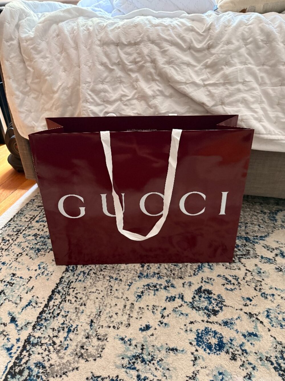 Authentic Gucci Shopping Bag & Shoe Box/Presentation Box